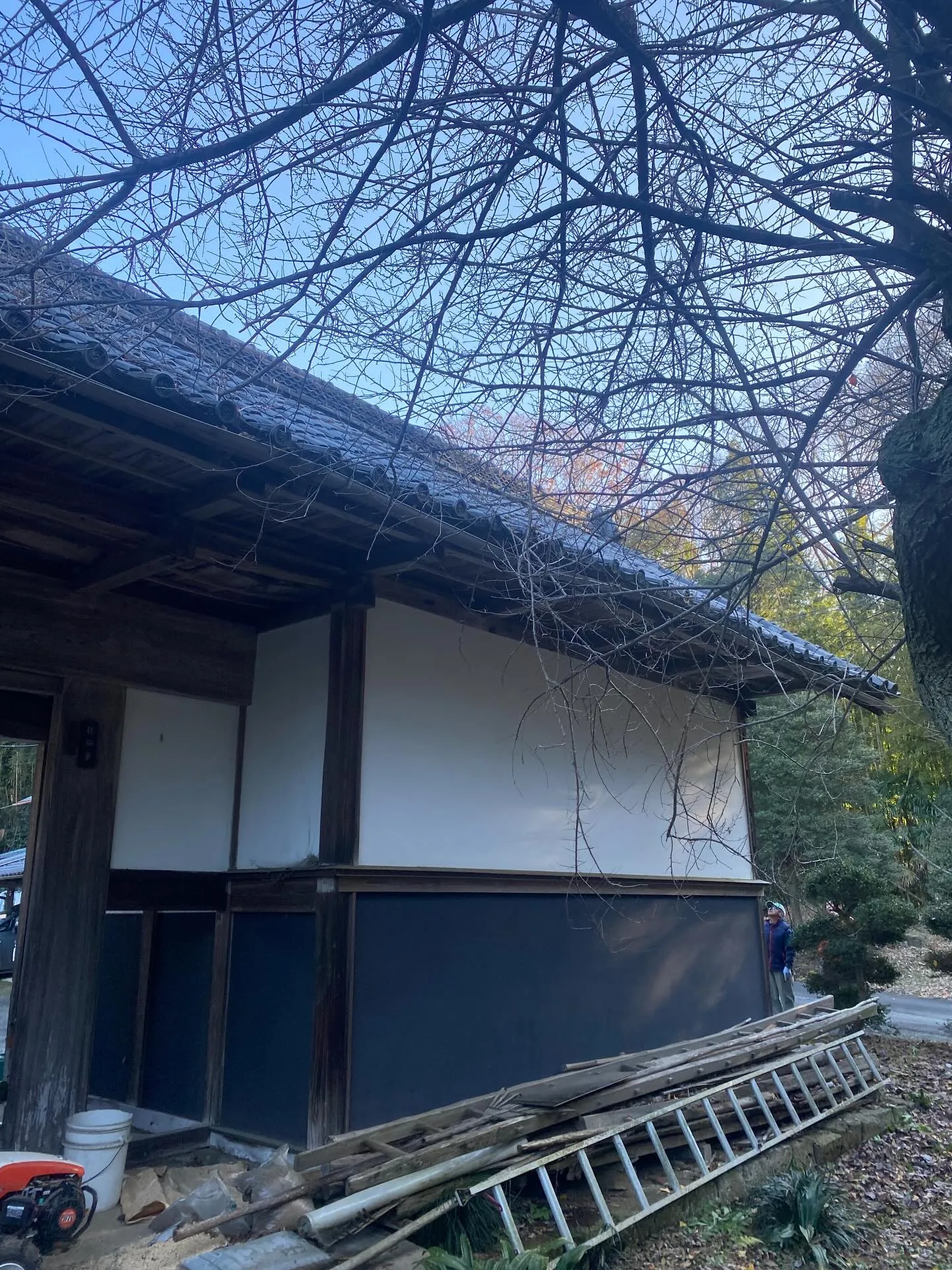 解体工事完了しました!🏗️次のステップは、建物を一旦引き舞し...