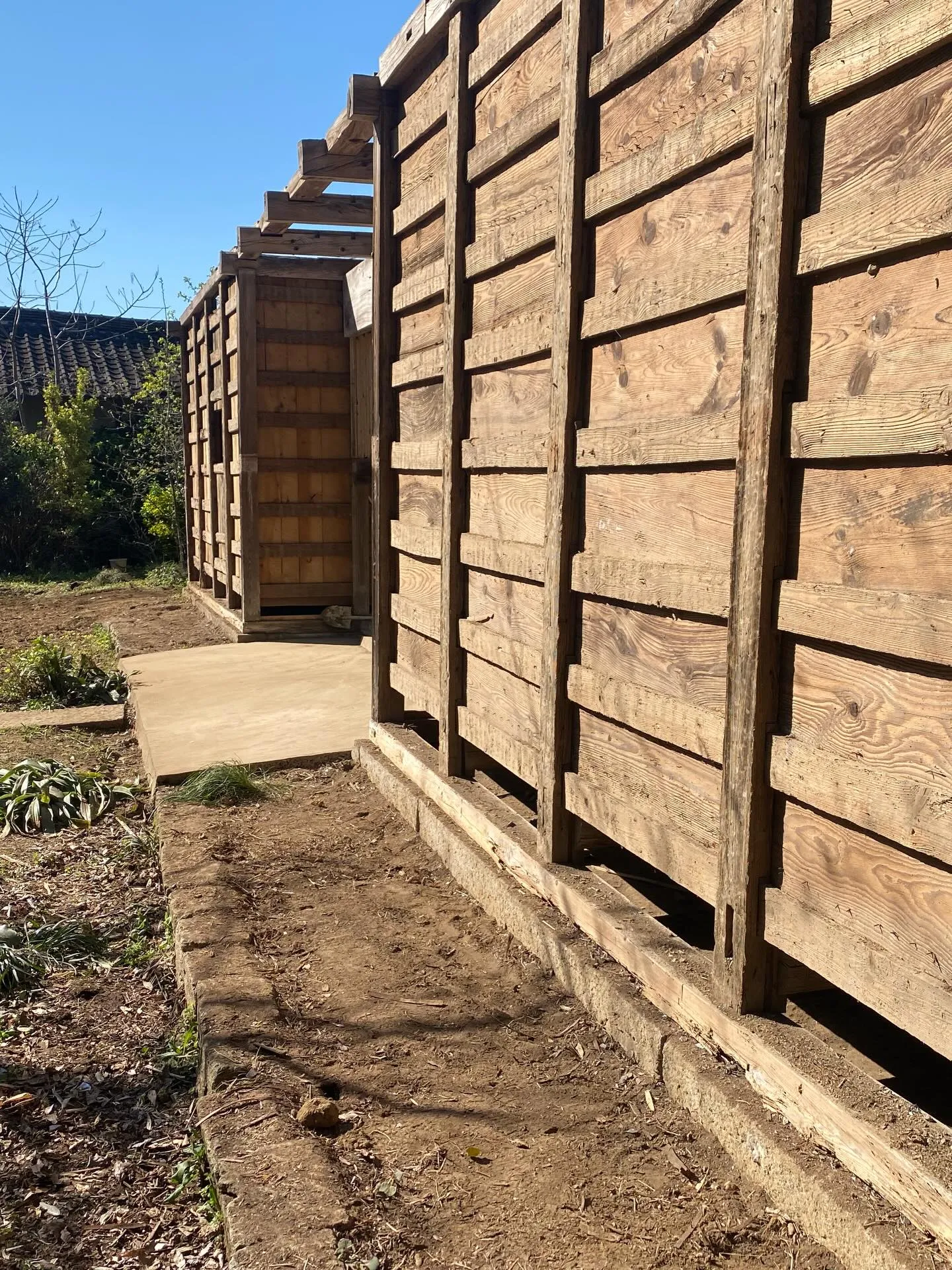 解体工事完了しました!🏗️次のステップは、建物を一旦引き舞し...